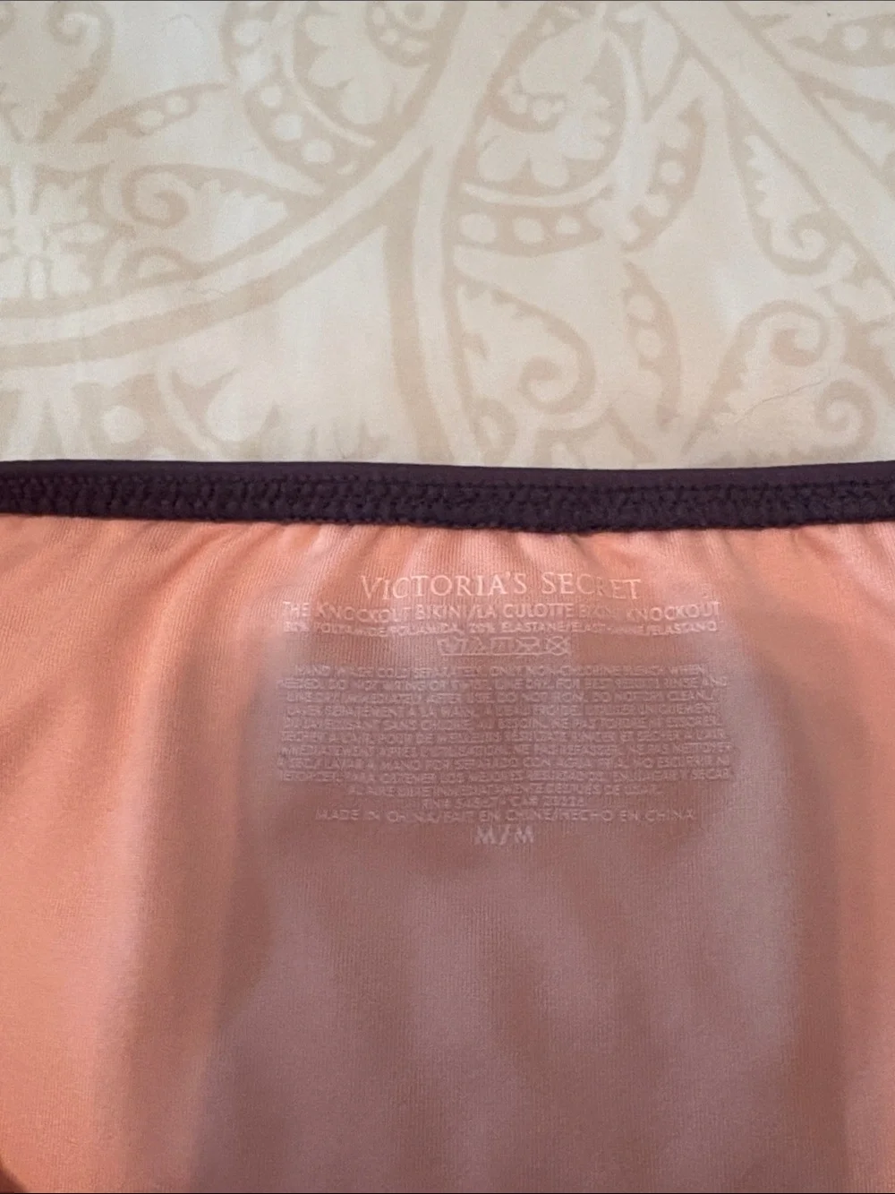 Victoria’s Secret bikini - Picture 7 of 7
